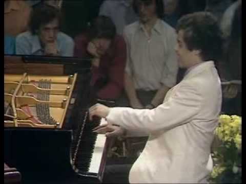 Schumann Piano Concerto Michael Roll P. Boulez BBC Symphony 1973 Proms, London