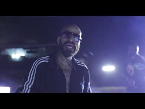 Cartel de Santa Feat  Santa Estilo -- Clika Nostra