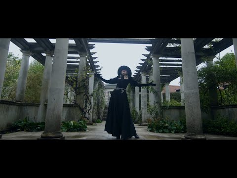 Nina Tribus - Hello Killer Queen (Official Music Video)