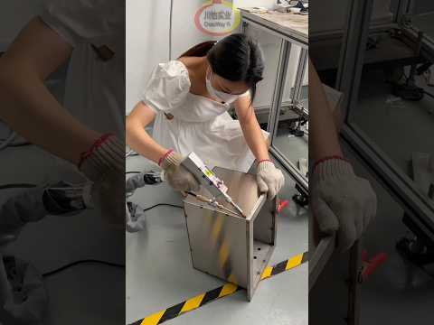 1500w Laser welder working for welding Stainless Steel