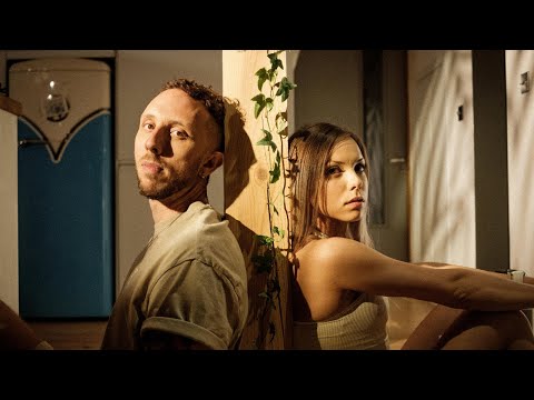 Robi - Карай направо (Official Video)