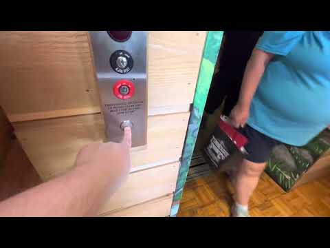 Otis Series M2 Hydraulic Elevator At Mountain Mall In Gatlinburg, TN