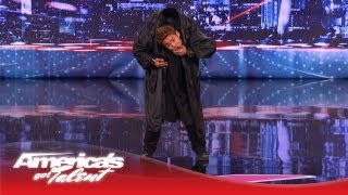 Kenichi Ebina Performs an Epic Matrix- Style Martial Arts Dance - America&#39;s Got Talent