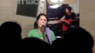 Pascale Picard - Useless (show case Fnac)