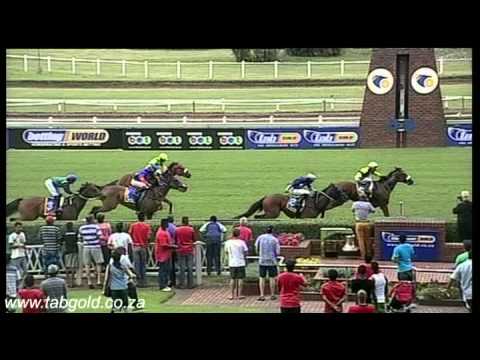 Clairwood 21122013 Race 6 with interview