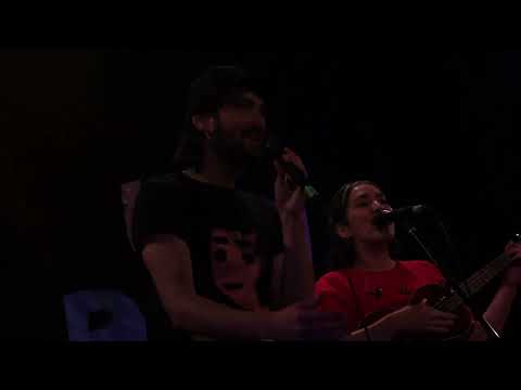 Niña Tormenta ft. Diego Lorenzini - Tu Cabecita y la Mía (en Festival Uva Robot 2023)