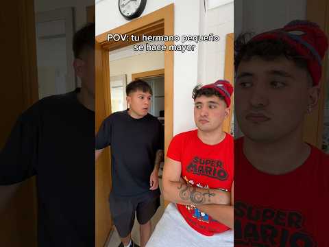 Cuando tu hermano pequeño madura 😂