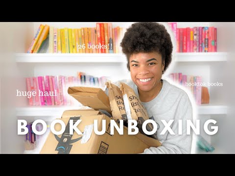 HUGE AMAZON BOOK UNBOXING + HAUL