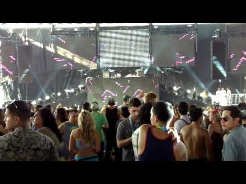 Nicky Romero - Flash / Heart Is King vs Open Your Heart @ Nocturnal Wonderland CA 3 of 5, 09-23-2011