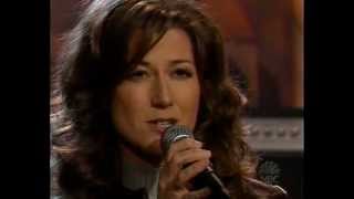 Tonight Show AMY GRANT sings COME BE WITH ME 2004
