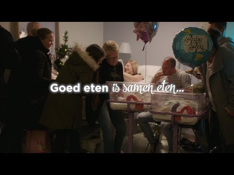 PLUS verrast kers(t)verse gezinnen met kerstdiner