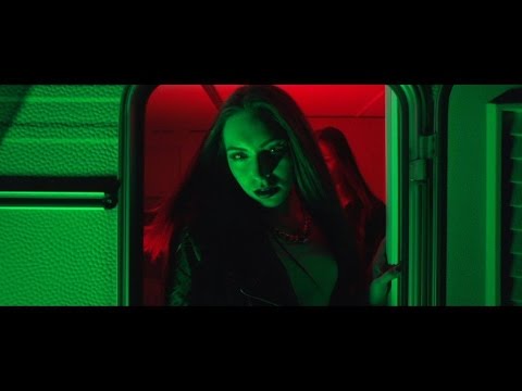 Nigi Nap feat Šani Sássi - Serenáda