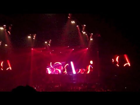 Square 1 - Paul Kalkbrenner LIVE @Zenith Paris 2013