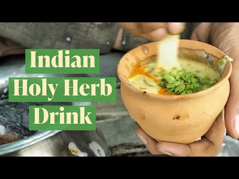 How to Get High in India... Legally 🌿 (Bhang Lassi)