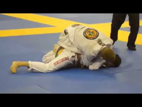 Keenan Cornelius puts Joao Miyao to Sleep