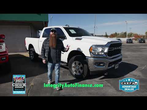 Year-End Clearance 2023