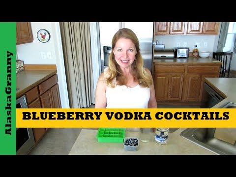 download lagu mp3 mp4 Simple Blueberry Vodka Drinks, download lagu Simple Blueberry Vodka Drinks gratis, unduh video klip Simple Blueberry Vodka Drinks