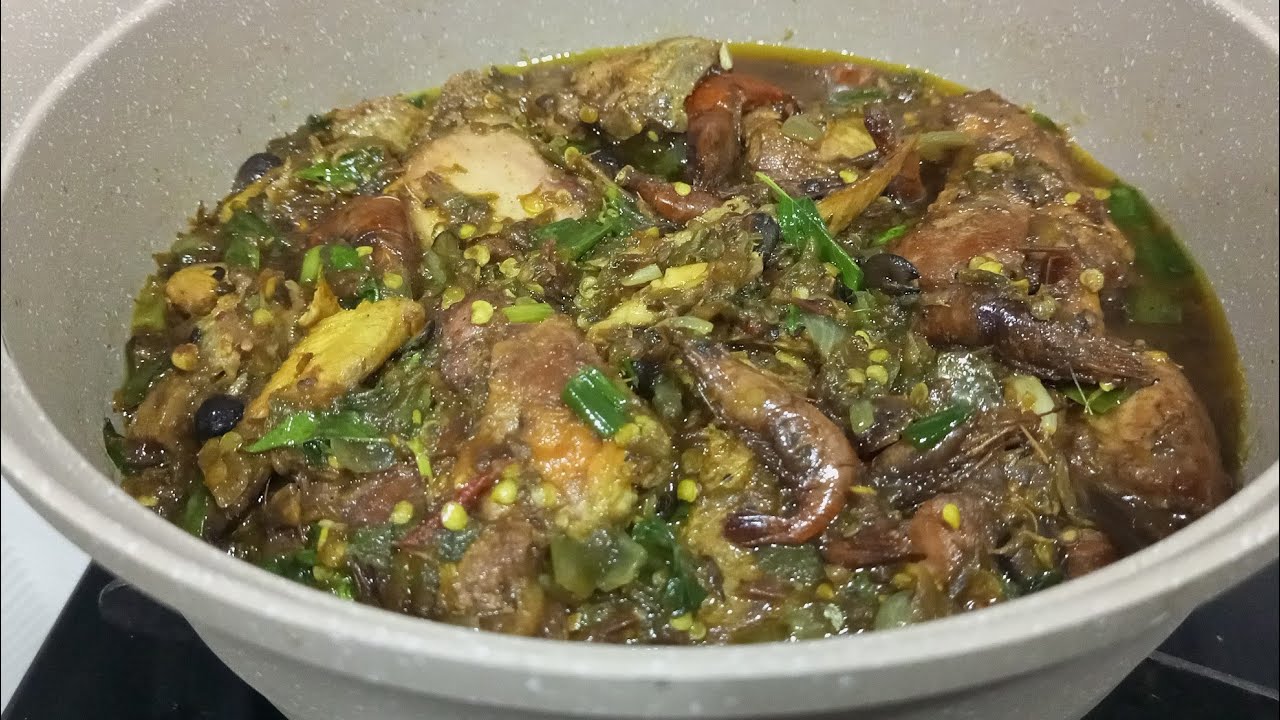 Versatile Green Pepper Mix Sauce For Rice/Plantain/Yam/Spaghetti/Potatoes!