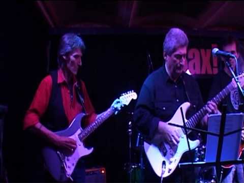 RETRO GURU  feat. FURTA - CROSSROADS (R.Johnson)