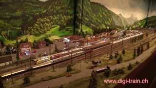 preview picture of video 'Maquette de trains Schwarzwald Modellbahn - Hausach (D)'
