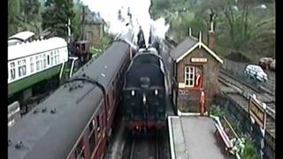 preview picture of video 'MCC YORKSHIRE GROUP KIDS ON THE NYMR 2001.'