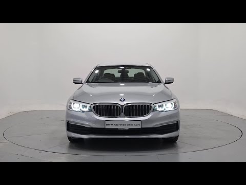 BMW 5-Series 530e SE Saloon - Image 2