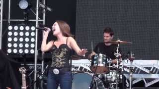 Kira Isabella sings Blame It On Your Truck live at Boots and Hearts 2013