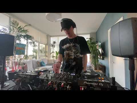 Axtone 15 House Party -  Arty