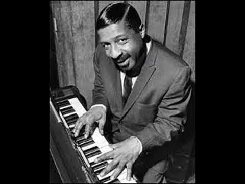 Erroll Garner - The Petite Waltz (1951)
