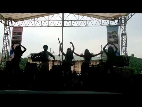 BHPY.C - SHAKE IT(SISTAR) & UP&DOWN(EXID) at GSB