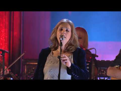 Clannad - Téir Abhaile Riú (Live 2011)