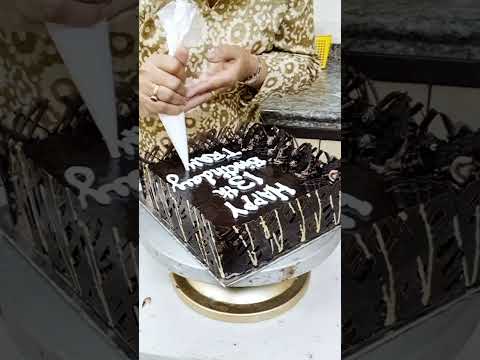 Square Cake Design Chocolate Overload Cake || 2 Pound Cake Design || 2 kg chocolate truffle cake