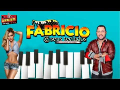 Fabrício e seus teclados.ao vivo china divulgação
