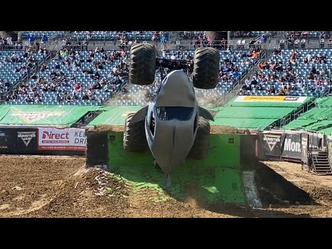 Monster Jam Jacksonville 2021 Megalodon (Adam Anderson) WINNING Freestyle 03/07/21
