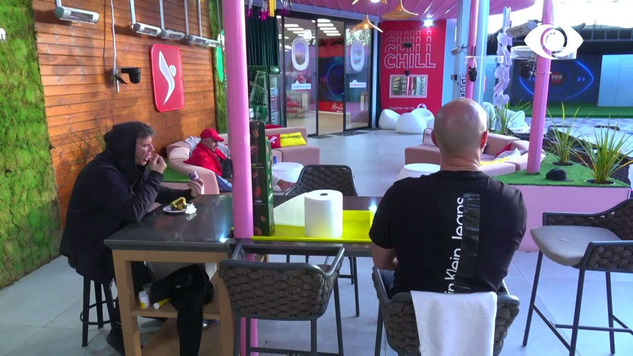 Krijo disa barriera, diskutim mes Bledit dhe Kristit