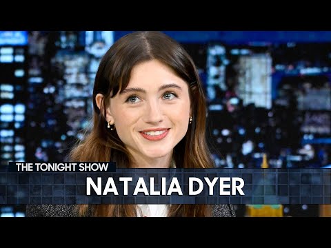 Natalia Dyer - Stranger Things