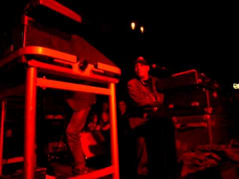 Bowlive feat. Ivan Neville- Iko Iko (Tue 3/8/11)