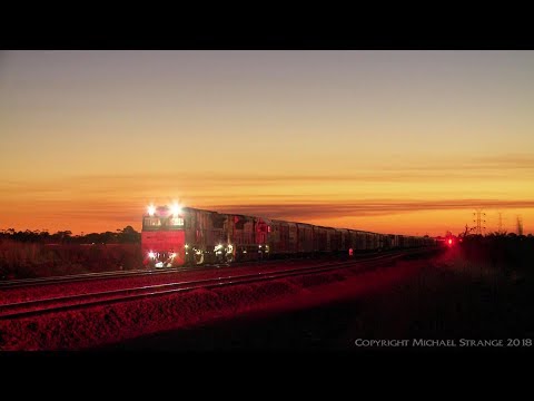 6PM9 SCT Freight Train Departs After Sunset (30/4/2018) - PoathTV Australian Railways