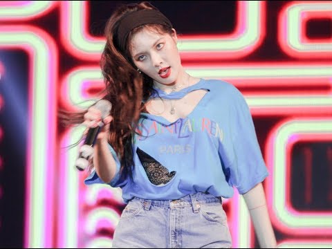 [180609] RED - HyunA @ K-food Vietnam