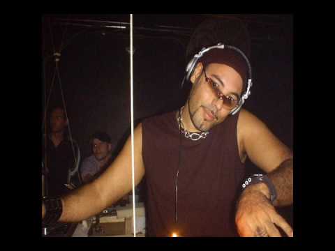 Roger Sanchez @ Radio FG 2004