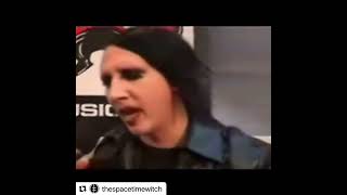 Download lagu Marilyn Manson￼ Interview heart shaped glasses mp3
