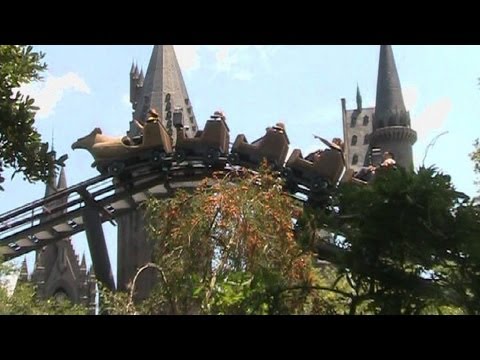 Off-ride footage of a Flight of the Hippogriff train