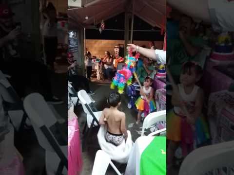 EN SU PARTY DE SUGEY 3 AÑITOS BUILDING MEMORIES FUN DAYS JUNE 2017!!!!(2)