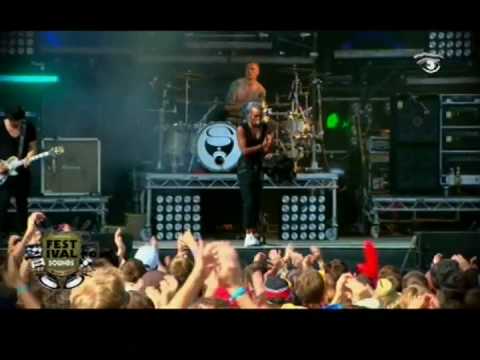 Skunk Anansie «Because Of You» live at Gurtenfestival