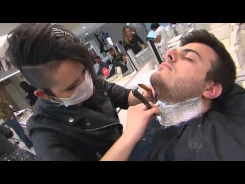 , title : 'Mulheres barbeiras fazem sucesso entre os homens'