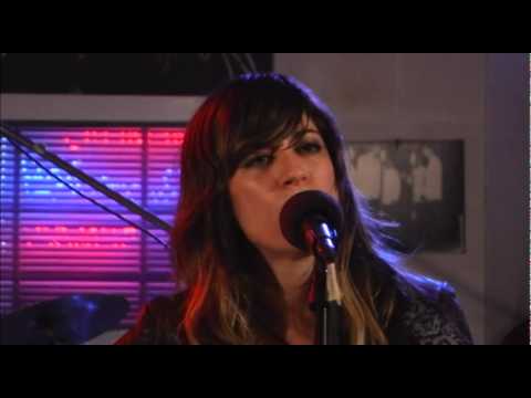 Nicole Atkins (Sun Studio Sessions) - 'The Tower'