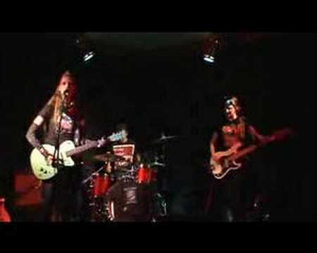 Brigitte Handley & The Dark Shadows - 2/12/06