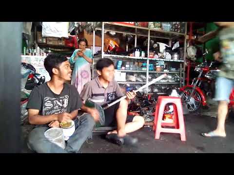 Video anak bengkel