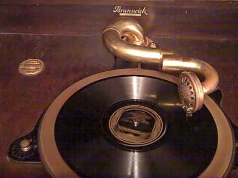 JULES HERBUVEAUX'S PALMER HOUSE VICTORIANS - DESERT EYES - ROARING 20'S BRUNSWICK CORTEZ