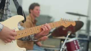 Yvon Mocking - She Waits video